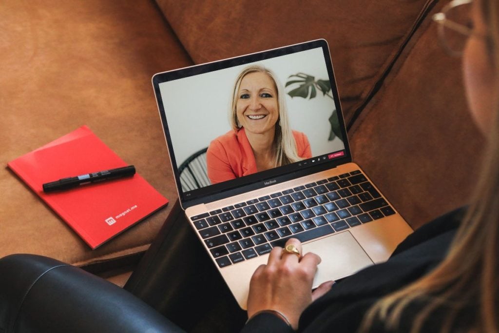 The effectiveness of online coaching – building relationships virtually